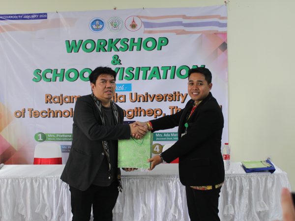 Kunjungan Rajamangala University of Technology Krungthep, Thailand